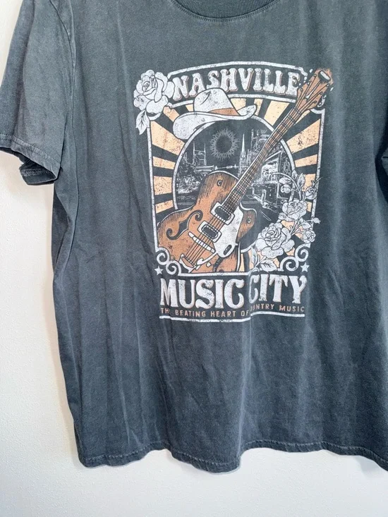 Maurices Nashville Music City Oversized Graphic Tee Gray Country Large Women’s - Picture 5 of 11